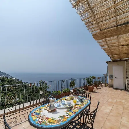 Casa Melevyen In Holiday home *